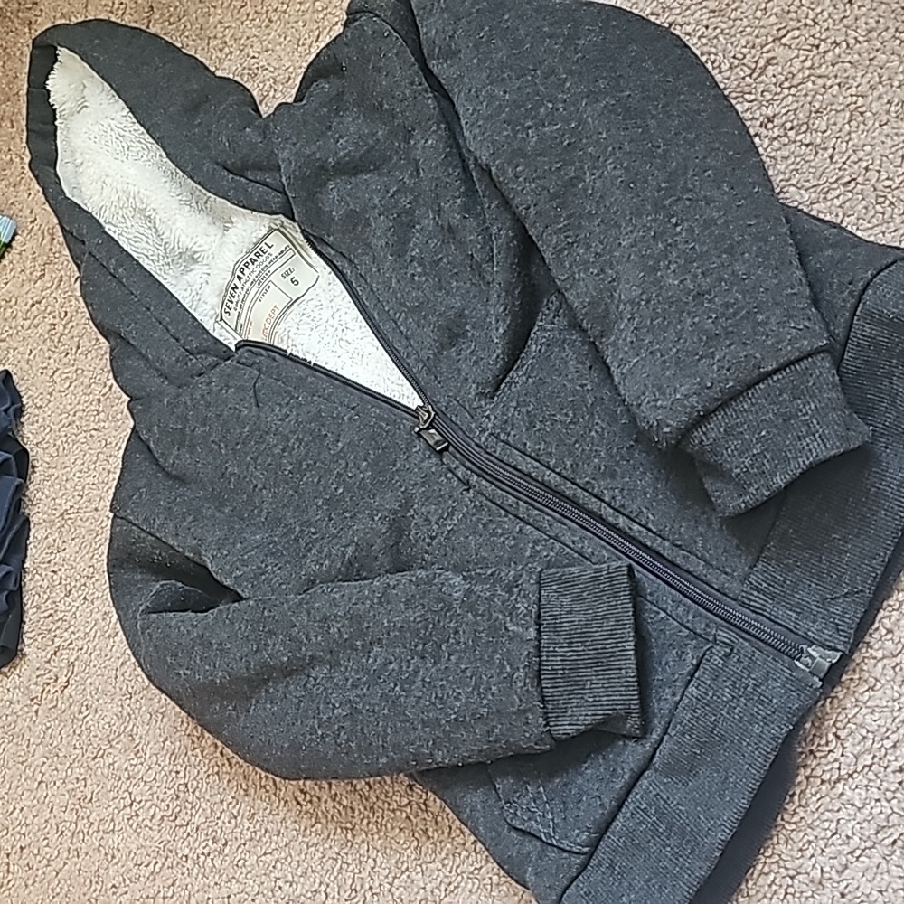 $7 LOWER PRICE IN BUNDLE jacket fleece size 5 BUNDLE ONLY
